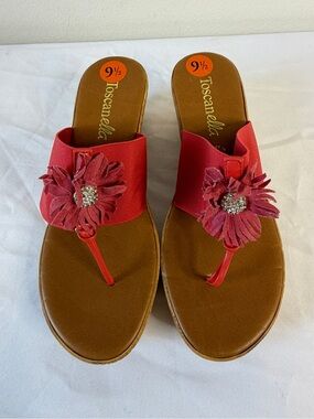 Toscanella Red Floral Thong Sandals - Women's